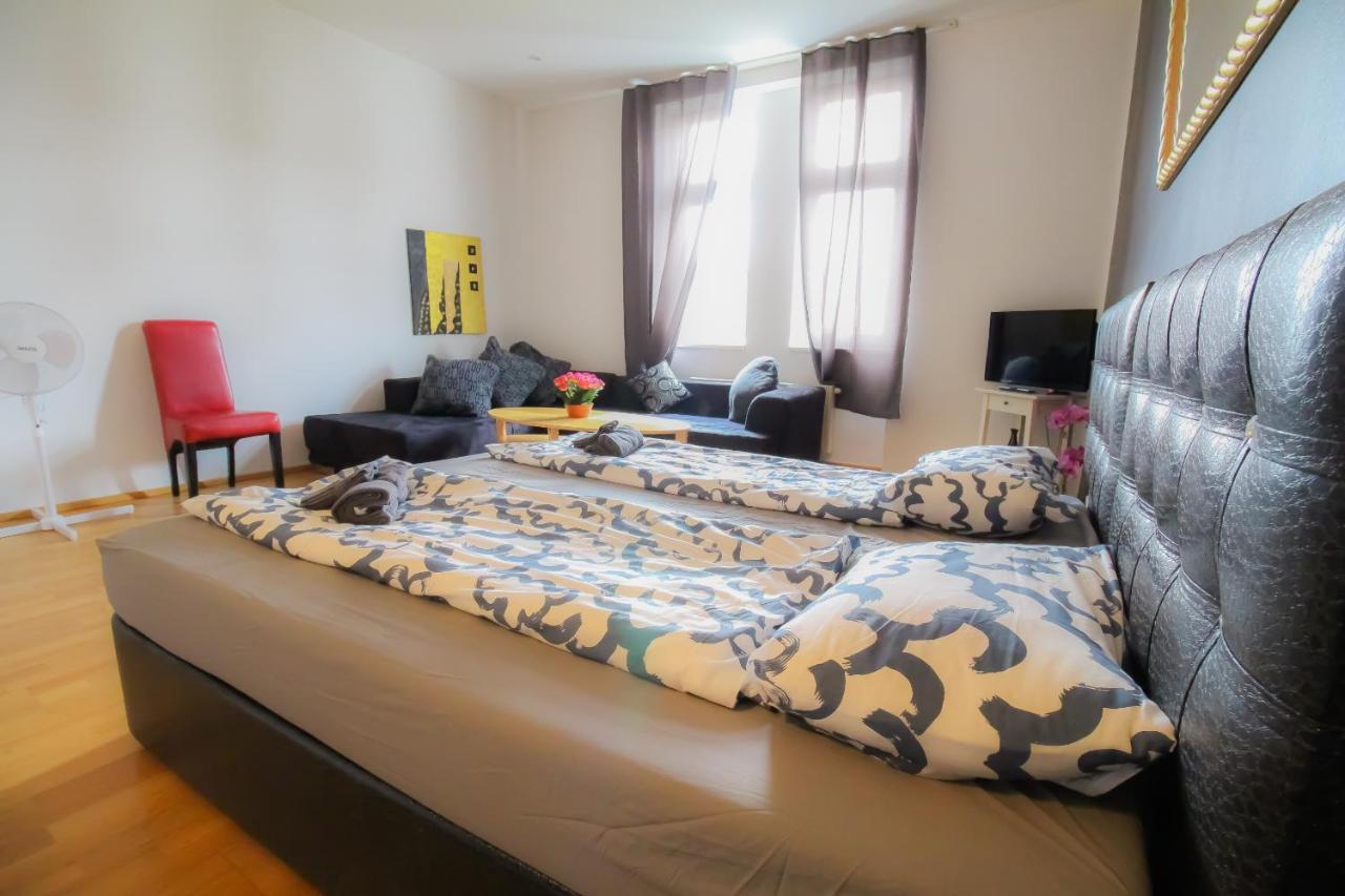 Deluxe Apartment 5P Mm A Wien Exteriör bild